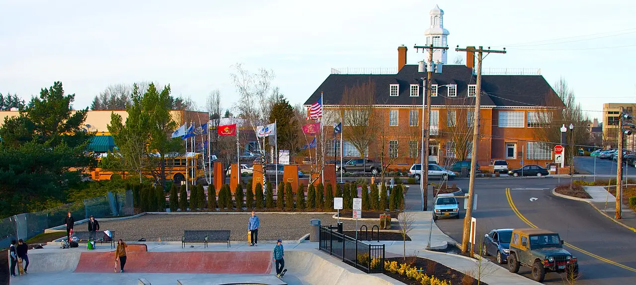 Street view of downtown Gresham, Oregon